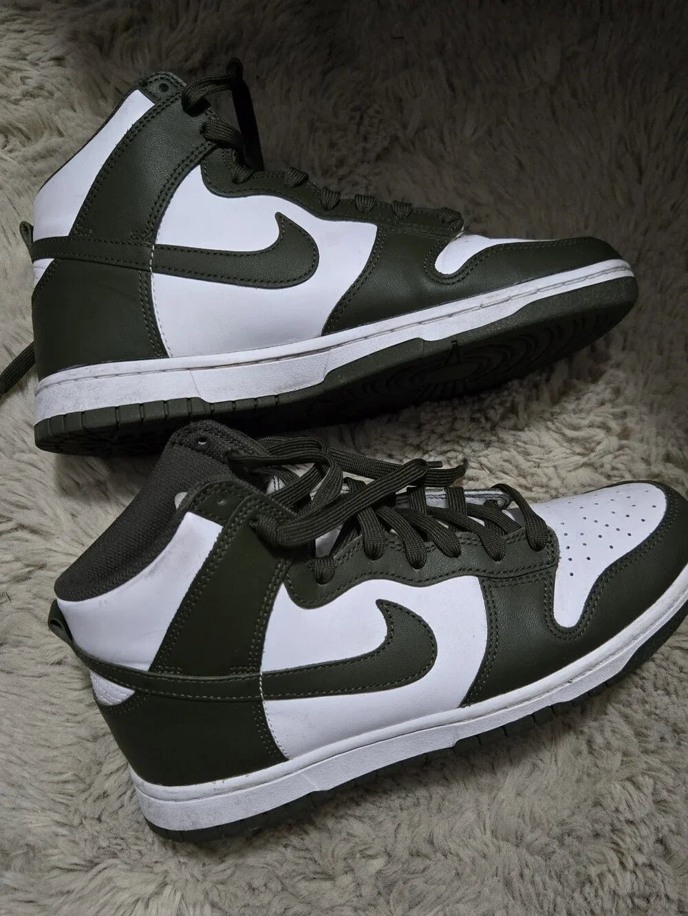 Nike Men's High-Top Sneakers in White and Olive